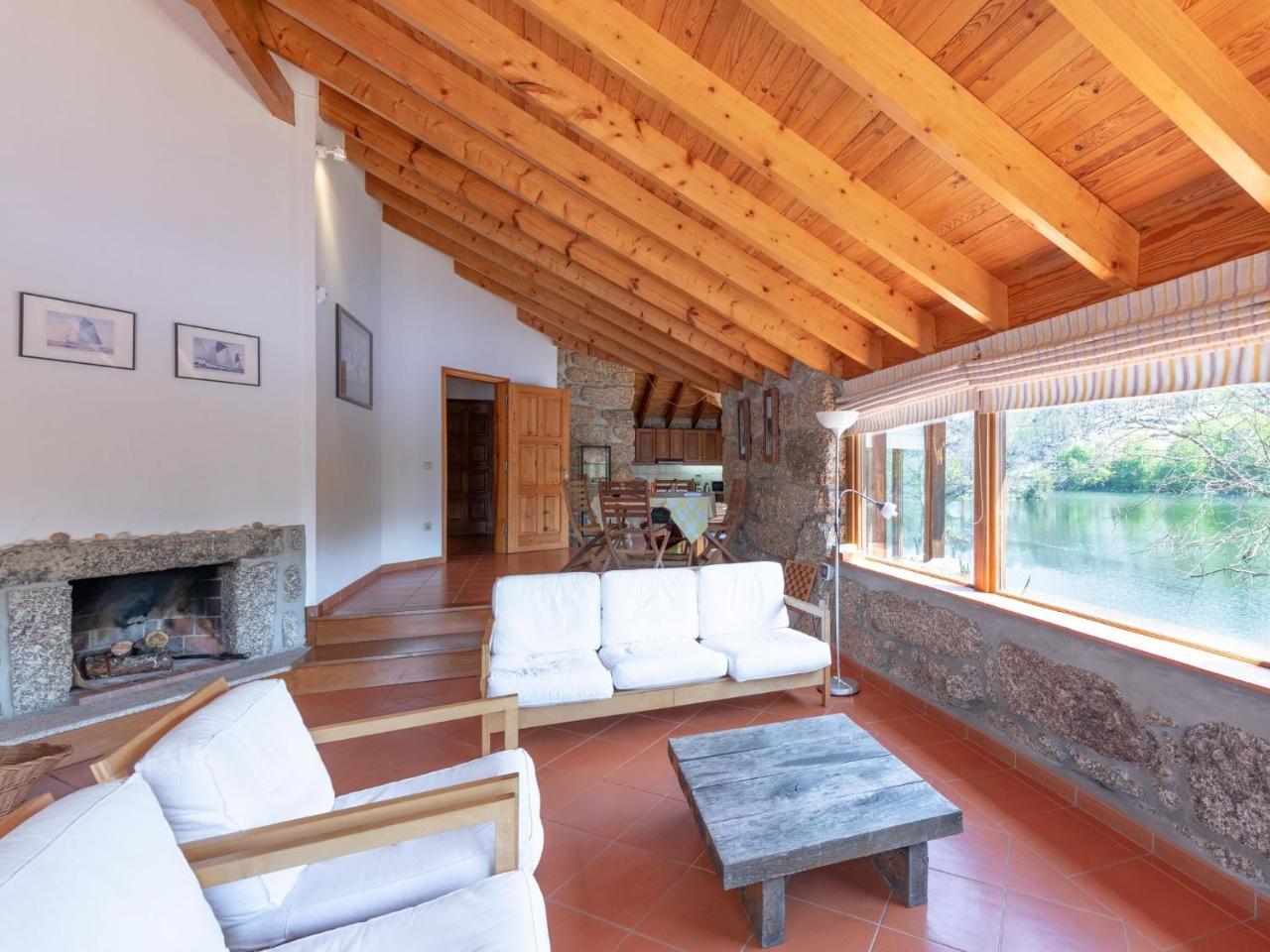 Traditional Mansion In Treixedo With Swimming Pool Εξωτερικό φωτογραφία